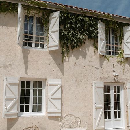 Domaine De Bassibe Bed & Breakfast Segos Bagian luar foto