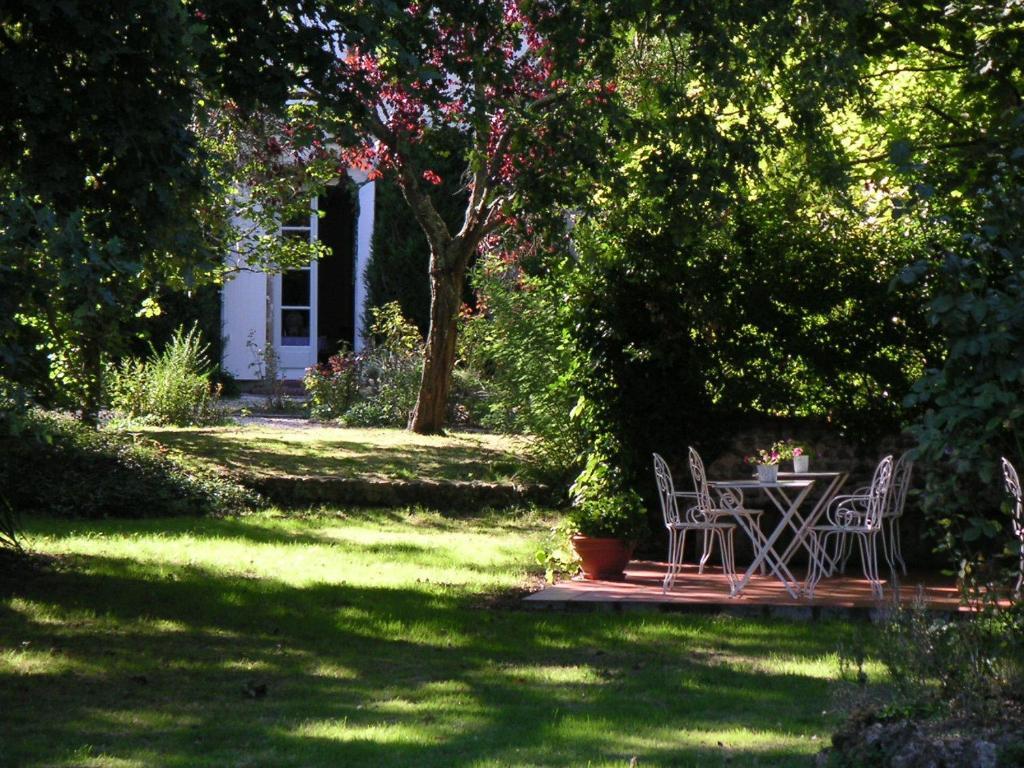 Domaine De Bassibe Bed & Breakfast Segos Bagian luar foto
