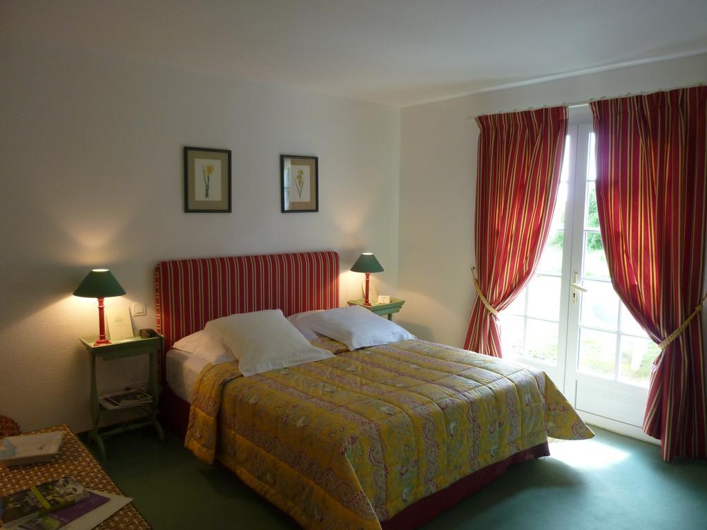 Domaine De Bassibe Bed & Breakfast Segos Bagian luar foto