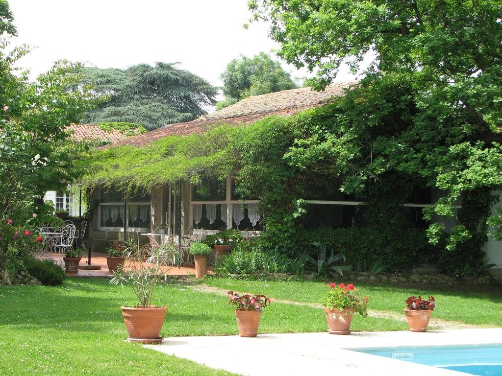 Domaine De Bassibe Bed & Breakfast Segos Bagian luar foto